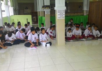 Sosialisasi Bahaya Rokok Kepada Siswa SDTQ Mu’adz Bin Jabal